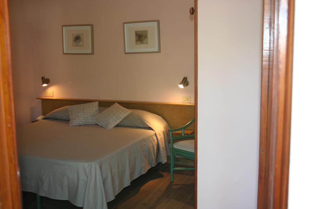 Hotel Maristella Cavo Exterior foto